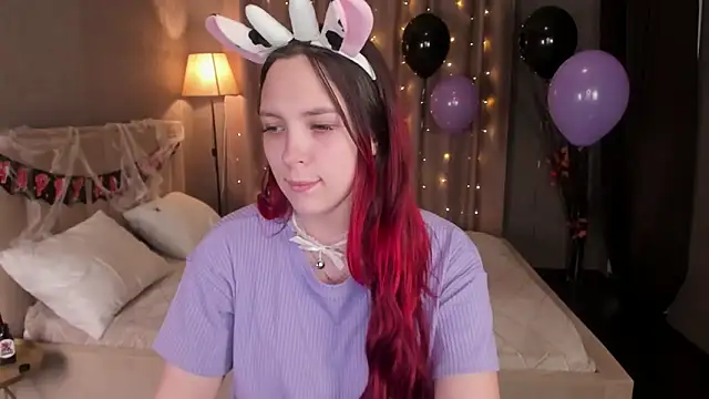 Snapshot of Monica__Queen chatting on October 29, 2025, 5:31 am Monica Queen online show from October 29, 2025, 5:31 am