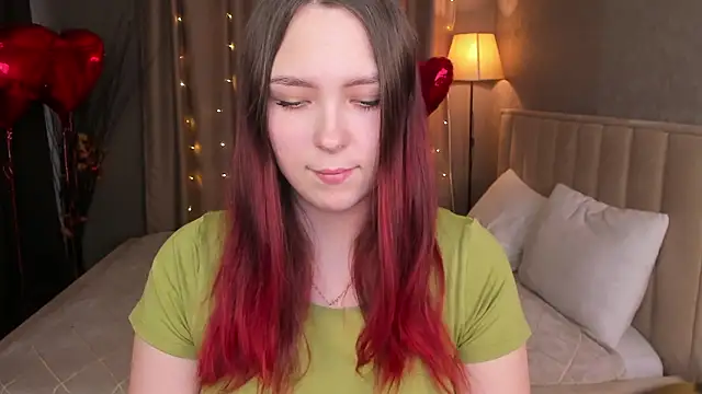 Monica  Queen online show from February 24, 2026, 5:38 am