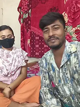 Love Queen11 online show from November 14, 2025, 3:22 pm