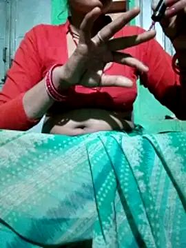 Snapshot of Hot_rieal6 chatting on April 8, 2026, 3:23 pm Hot rieal6 online show from April 8, 2026, 3:23 pm