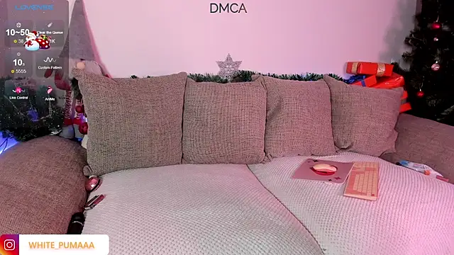 Snapshot of Crystal_Neko chatting on January 14, 2026, 3:17 pm Crystal Neko online show from January 14, 2026, 3:17 pm