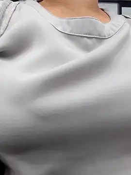 Snapshot of Kimkhaepretty chatting on December 4, 2025, 6:01 am Kimkhaepretty online show from December 4, 2025, 6:01 am