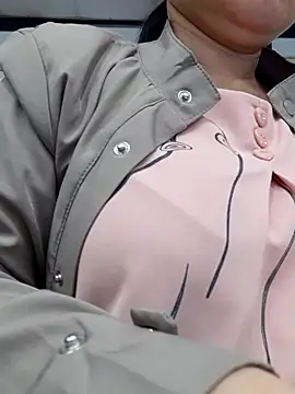 Kimkhaepretty online show from February 26, 2026, 5:39 am