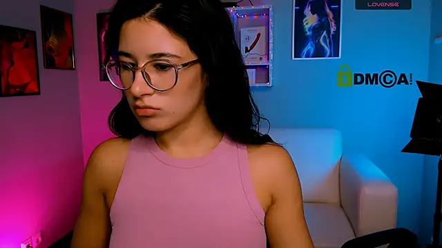 lia make love online show from October 16, 2025, 5:03 pm