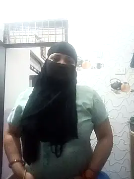 House Wife19 online show from October 5, 2025, 1:53 pm