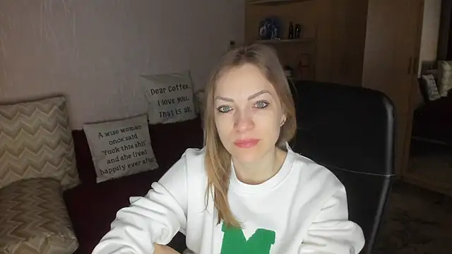 Tiffany Bates online show from January 13, 2026, 3:01 am