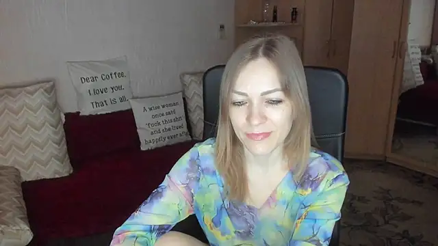 Tiffany Bates online show from March 10, 2026, 4:06 am