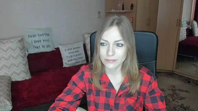 Snapshot of Tiffany_Bates chatting on April 23, 2026, 9:08 am Tiffany Bates online show from April 23, 2026, 9:08 am