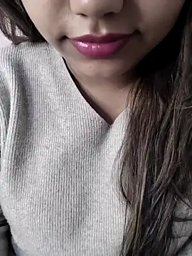 Miss Rose   online show from February 22, 2026, 7:19 am