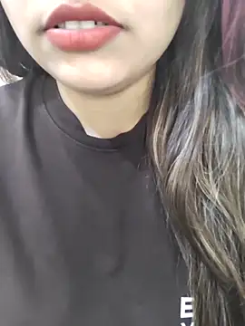 Miss Rose   online show from April 28, 2026, 6:51 am