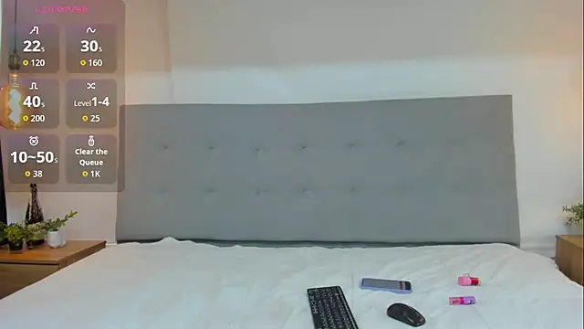 Snapshot of KelaniSilva chatting on November 24, 2025, 7:46 pm KelaniSilva online show from November 24, 2025, 7:46 pm