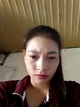 Snapshot of Phiny_xx chatting on September 30, 2025, 4:50 am Phiny xx online show from September 30, 2025, 4:50 am