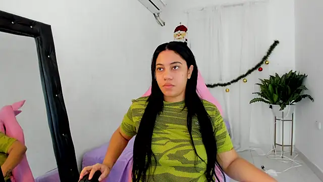 vanelope smith online show from November 30, 2025, 1:31 am