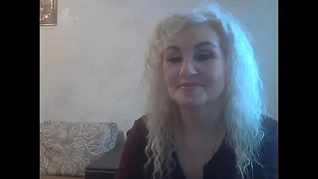 Snapshot of LadySexyBlond chatting on July 31, 2026, 10:25 am LadySexyBlond online show from July 31, 2026, 10:25 am