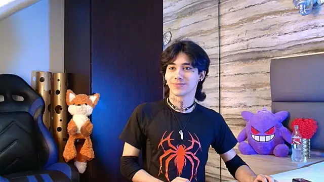 Snapshot of Lovers_21 chatting on March 5, 2026, 3:46 am Lovers 21 online show from March 5, 2026, 3:46 am