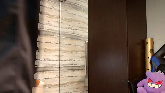 Snapshot of Lovers_21 chatting on March 25, 2026, 3:56 am Lovers 21 online show from March 25, 2026, 3:56 am