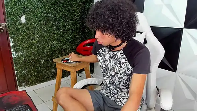 xion ez online show from November 23, 2025, 7:57 pm