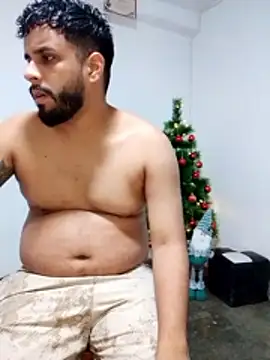 fabulousgirl online show from December 14, 2025, 5:02 am