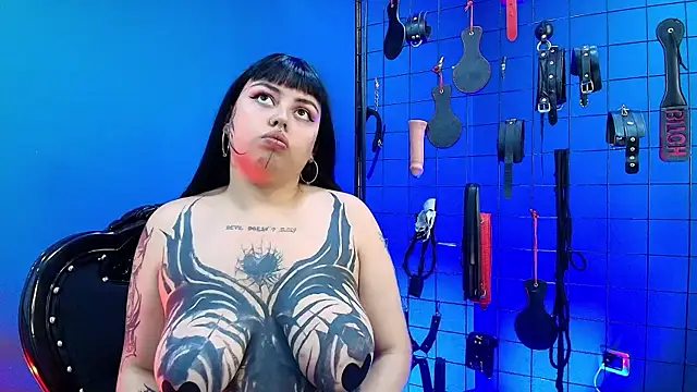 marlbororojo  online show from September 30, 2025, 3:00 am