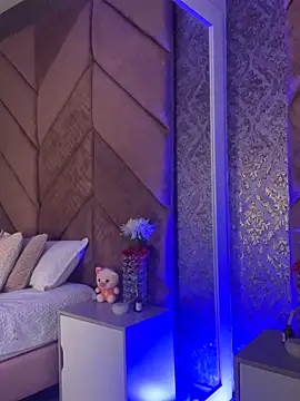 ChloeRosses online show from February 10, 2026, 10:41 am