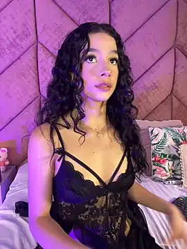 ChloeRosses online show from March 8, 2026, 2:37 am