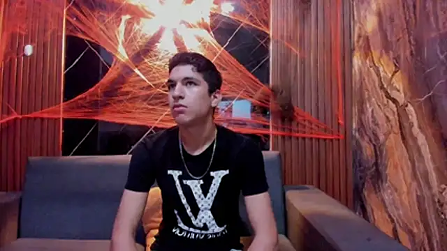 Snapshot of Stiben_boy chatting on October 27, 2025, 3:21 am Stiben boy online show from October 27, 2025, 3:21 am