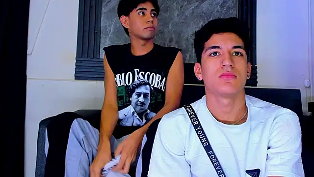 Snapshot of Stiben_boy chatting on November 15, 2025, 3:37 am Stiben boy online show from November 15, 2025, 3:37 am