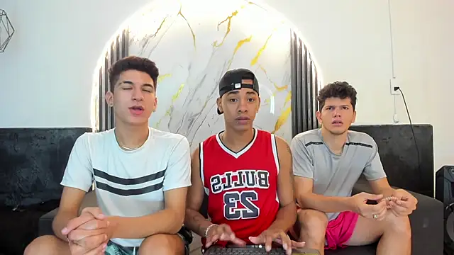 Snapshot of Stiben_boy chatting on December 1, 2025, 12:54 pm Stiben boy online show from December 1, 2025, 12:54 pm