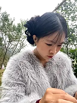 Snapshot of -mayhan11 chatting on October 31, 2025, 3:29 am -mayhan11 online show from October 31, 2025, 3:29 am