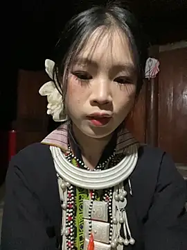 Snapshot of -mayhan11 chatting on November 27, 2025, 12:07 pm -mayhan11 online show from November 27, 2025, 12:07 pm