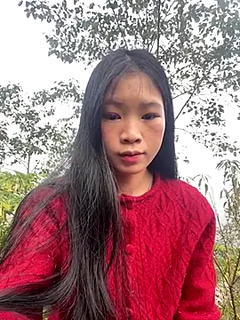 Snapshot of -mayhan11 chatting on December 15, 2025, 9:02 am -mayhan11 online show from December 15, 2025, 9:02 am