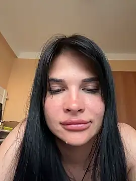 Snapshot of Alina_XXXX_ chatting on May 12, 2026, 4:26 pm Alina XXXX online show from May 12, 2026, 4:26 pm