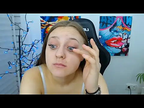 Snapshot of ArinaBelle chatting on November 28, 2025, 12:41 pm ArinaBelle online show from November 28, 2025, 12:41 pm