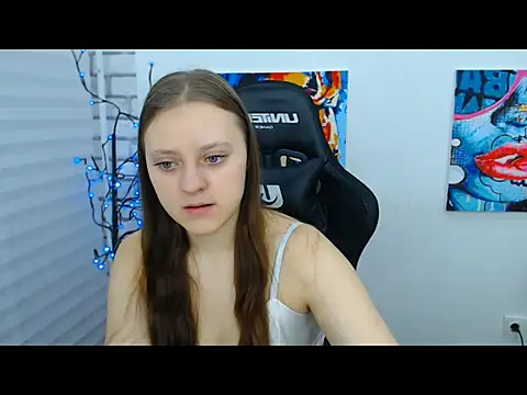 Snapshot of ArinaBelle chatting on December 14, 2025, 12:16 am ArinaBelle online show from December 14, 2025, 12:16 am