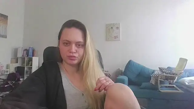 Cynoraye online show from February 17, 2026, 10:34 am