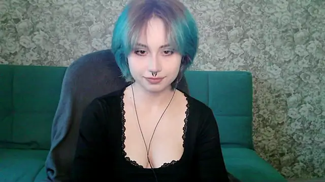 LeisaHopperstad online show from March 30, 2026, 2:18 pm