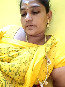 navyasree143 online show from October 28, 2025, 5:22 am