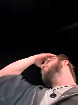 bear8t online show from October 29, 2025, 6:15 am