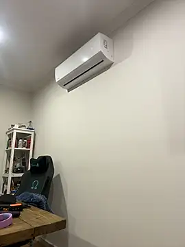 blueburrypie online show from April 2, 2026, 11:19 am