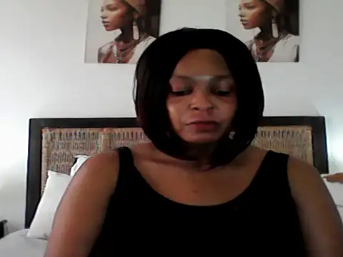 Snapshot of Blacksashaxx chatting on April 5, 2026, 10:45 am Blacksashaxx online show from April 5, 2026, 10:45 am