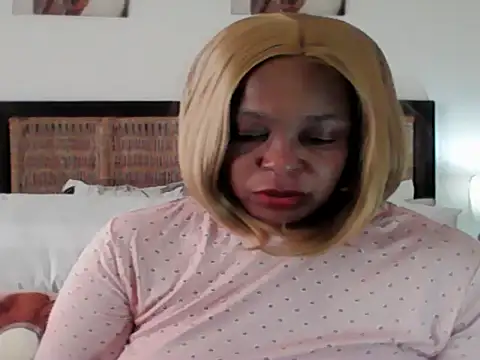 Snapshot of Blacksashaxx chatting on May 8, 2026, 8:52 am Blacksashaxx online show from May 8, 2026, 8:52 am