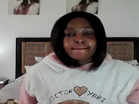 Snapshot of Blacksashaxx chatting on June 7, 2026, 10:52 am Blacksashaxx online show from June 7, 2026, 10:52 am