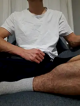 Snapshot of herkes26 chatting on December 14, 2025, 12:05 am herkes26 online show from December 14, 2025, 12:05 am