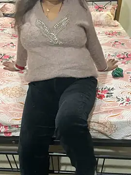 Snapshot of prernasingh2025 chatting on November 23, 2025, 6:35 am prernasingh2025 online show from November 23, 2025, 6:35 am