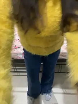 Snapshot of prernasingh2025 chatting on November 28, 2025, 7:22 am prernasingh2025 online show from November 28, 2025, 7:22 am