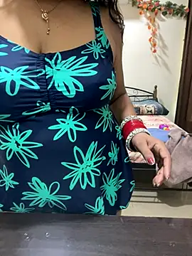 Snapshot of prernasingh2025 chatting on December 5, 2025, 6:55 am prernasingh2025 online show from December 5, 2025, 6:55 am