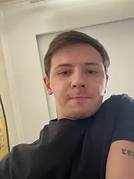 KirilStella online show from October 21, 2025, 8:04 am