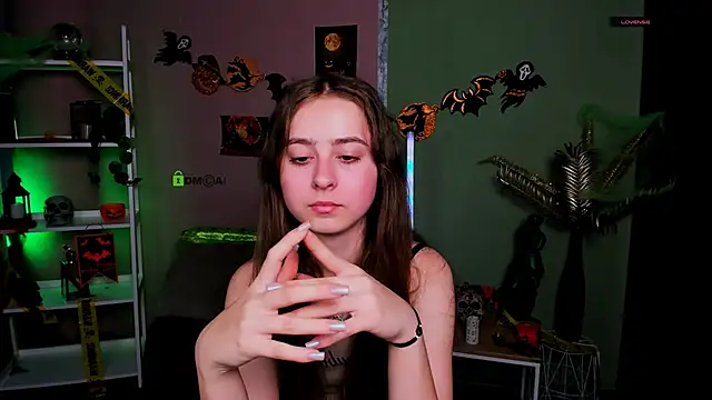 Snapshot of rebecca_smile chatting on November 4, 2025, 6:45 am rebecca smile online show from November 4, 2025, 6:45 am