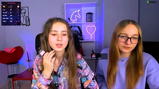 Snapshot of rebecca_smile chatting on November 5, 2025, 8:42 pm rebecca smile online show from November 5, 2025, 8:42 pm