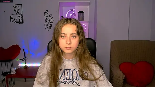 Snapshot of rebecca_smile chatting on November 10, 2025, 1:10 pm rebecca smile online show from November 10, 2025, 1:10 pm